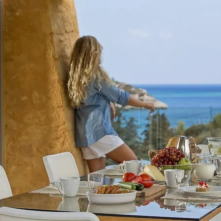 Olea - Infinity Pool, Hot Tub, Sea Views *