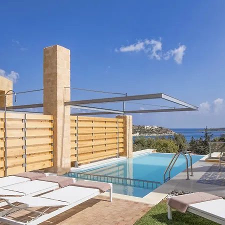 Olea - Infinity Pool, Hot Tub, Sea Views Villa *